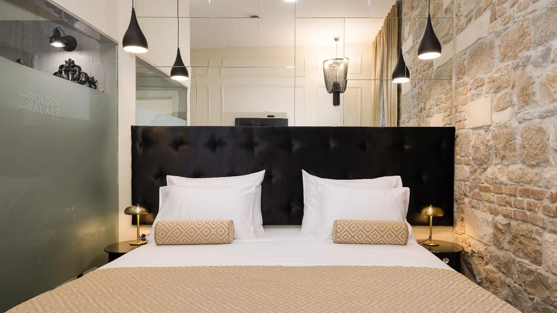 Luxury Rooms Golden Palace Citycentre Right Next To Diocletian'S Palace Split Kroatien